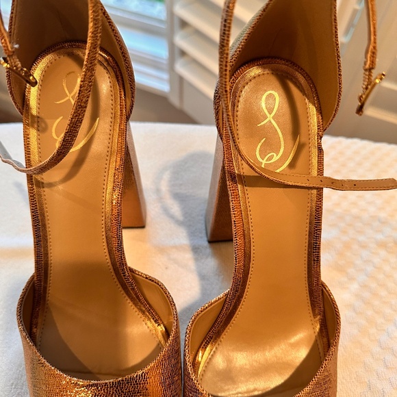 Platform block heel - Picture 5 of 9